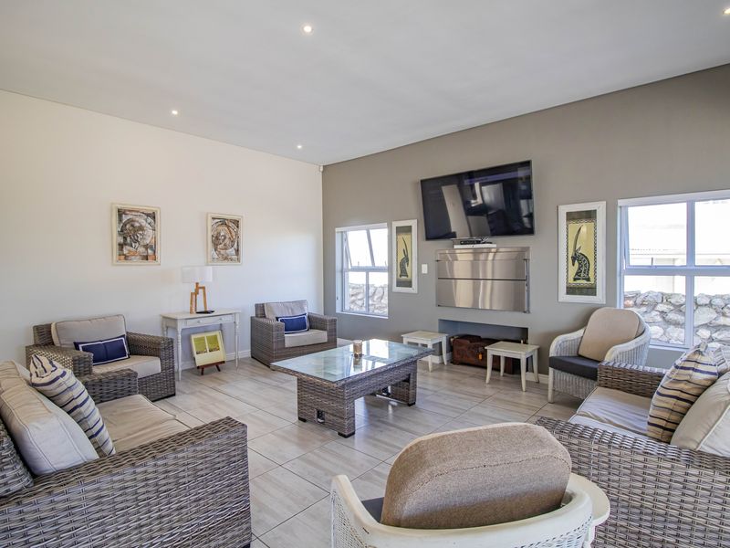 House For Sale In Yzerfontein - Photo 9