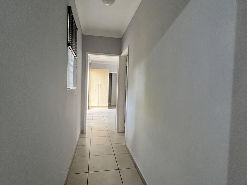 2 Bedroom Garden Cottage - Photo 6