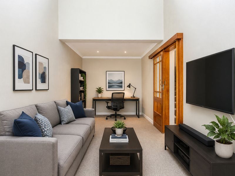 Elegant Double-Storey Townhouse in the Heart of Rosebank - Photo 5