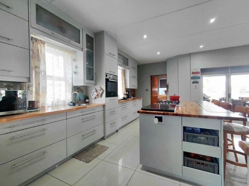 Come and experience everything this remarkable home has to offer! - Photo 7
