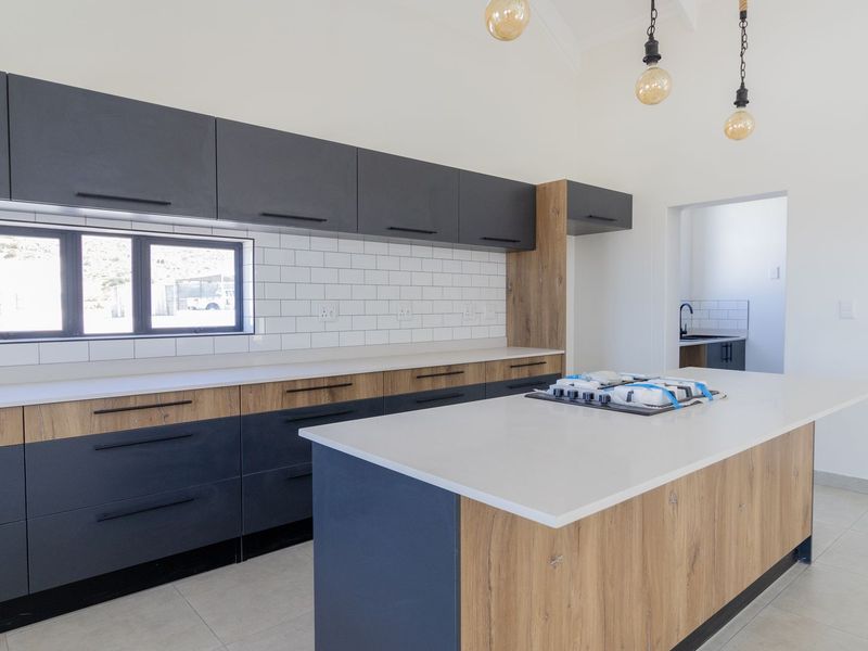 Modern Sophistication in Welgedaan Estate – A Coastal Gem - Photo 7