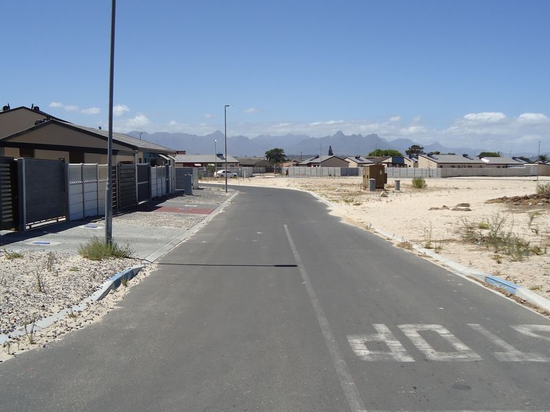 819 M2 Vacant Land for Health Services. - Photo 6