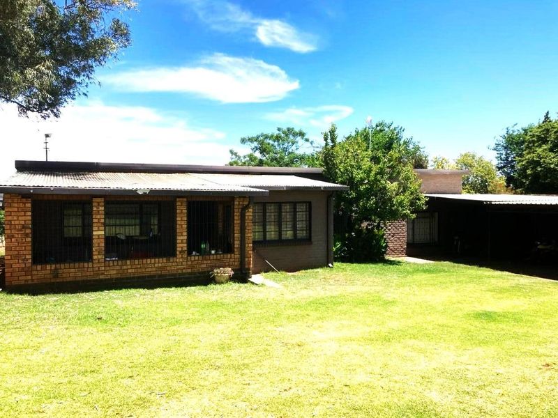 Prime Investment Property with Multiple Income Streams – Kuruman - Photo 3