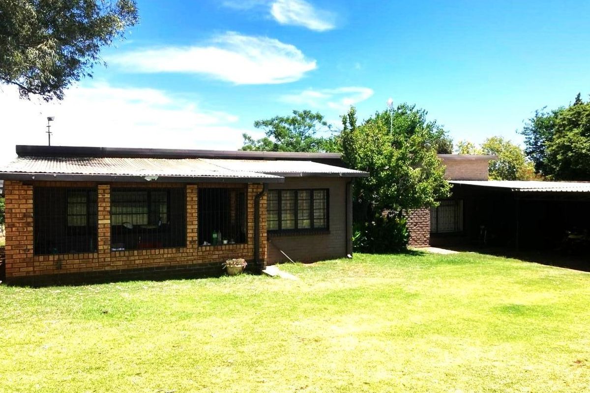Prime Investment Property with Multiple Income Streams – Kuruman - Photo 3