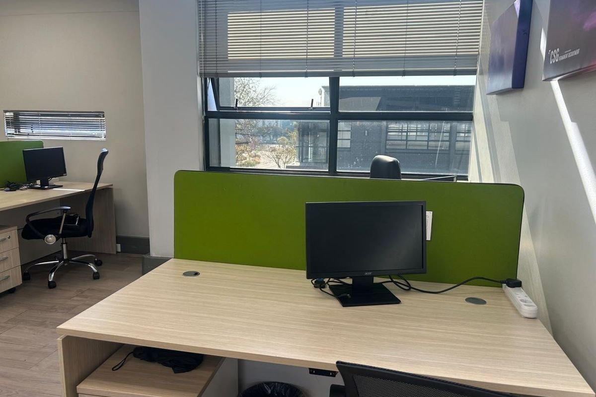 Professional Office Space To Let – Queens Office Park - Photo 4