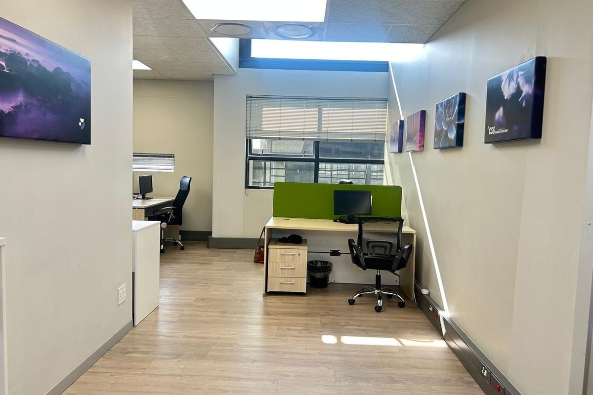 Professional Office Space To Let – Queens Office Park - Photo 5