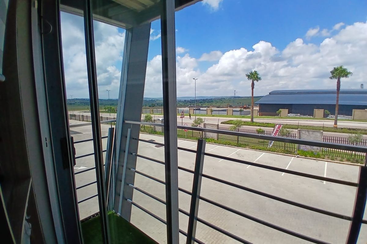 New Turn-Key Industrial Development Adjacent to Eagle Creek Airfield. - Photo 3