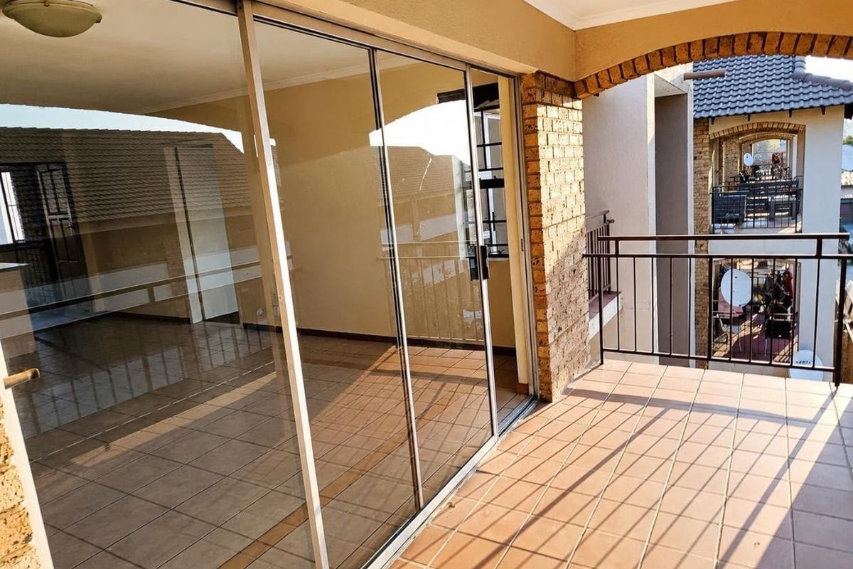 Double the Comfort, Double the Privacy - 2 En-Suite Bedrooms. - Photo 3