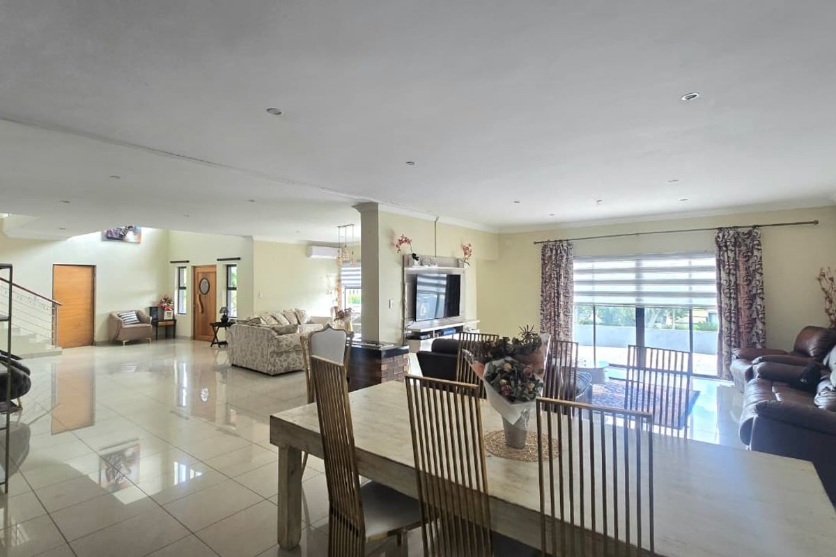 Expansive Fixer-Upper with Luxurious Potential | Blue Valley Golf Estate - Photo 5