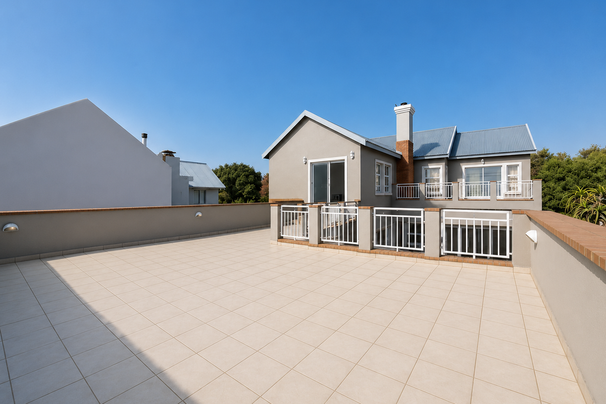 Spacious Family Home in Heritage Hill Estate with Pool & Versatile Living Spaces - Photo 2