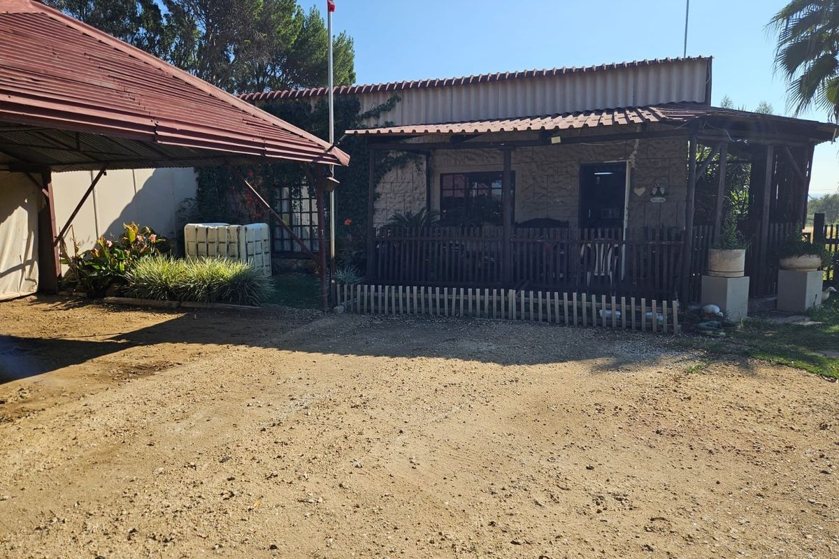 24 HA FARM WITH EXCELLENT BUSINESS POTENTIAL – FOCHVILLE AREA - Photo 4