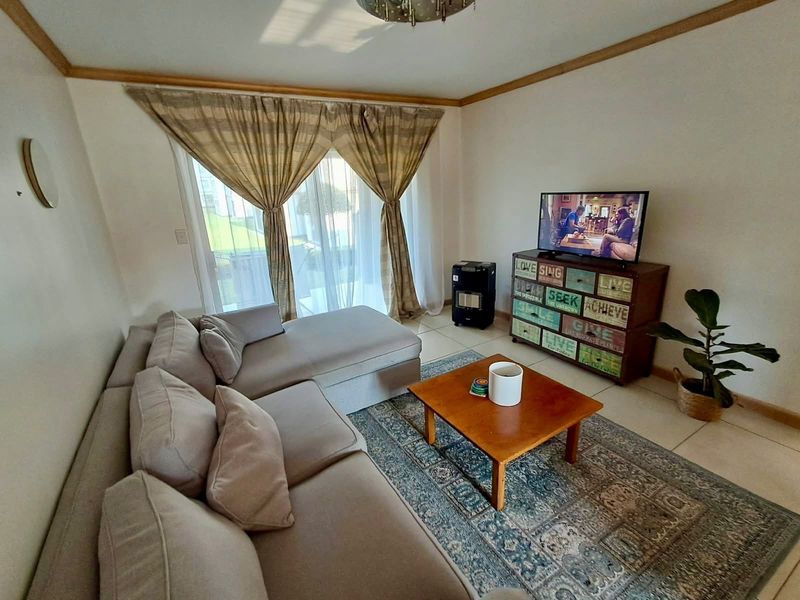 Modern, Secure & Convenient Living in Emerald Gardens - Midrand - Photo 8