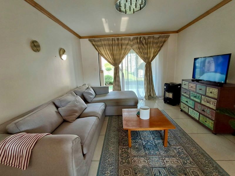 Modern, Secure & Convenient Living in Emerald Gardens - Midrand - Photo 7