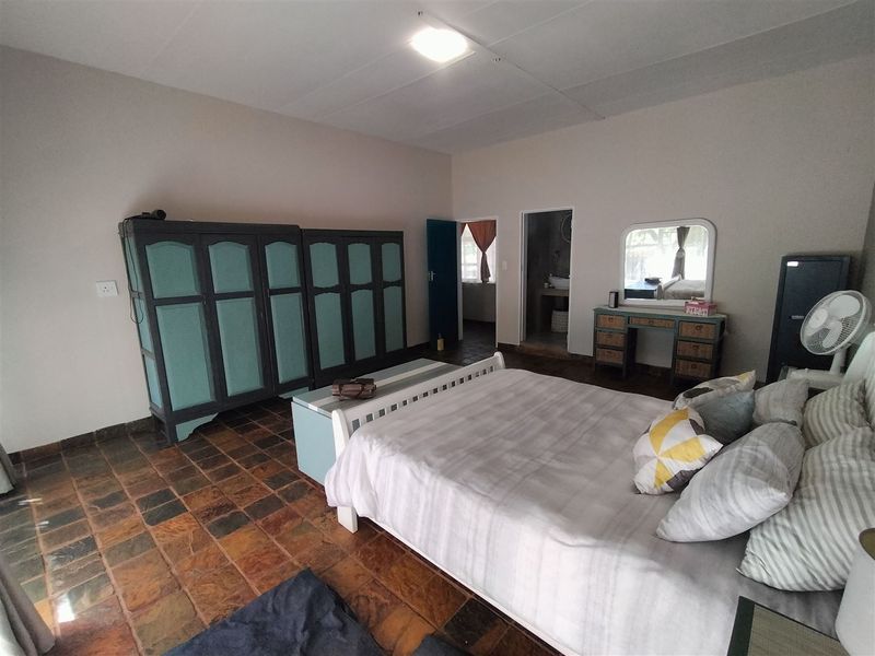 Tranquility , ample space and lots of possibilities. - Photo 9