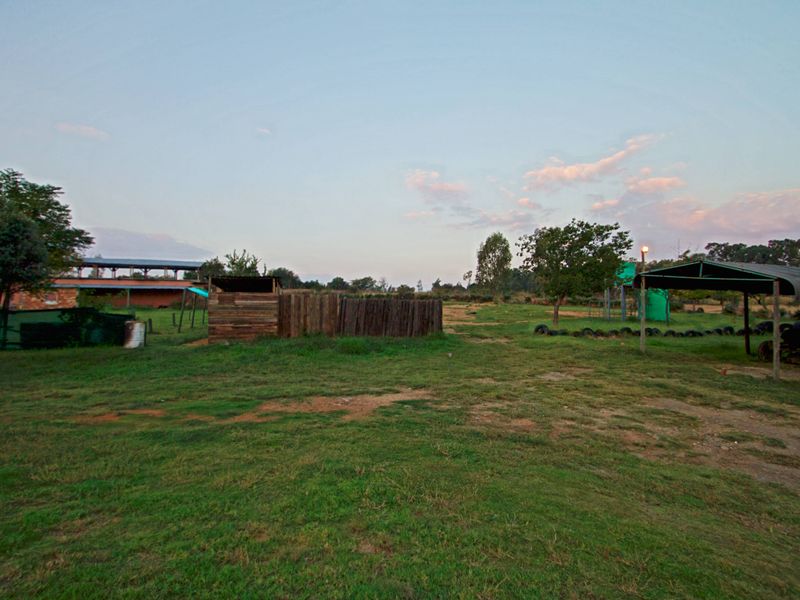 Serious seller looking at reasonable offers! - Photo 6