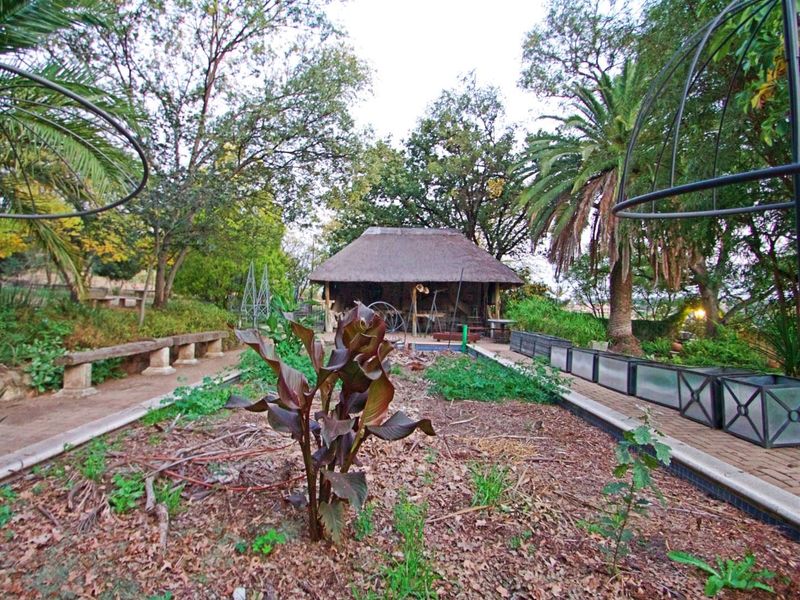 Prime Property offering great opportunity in Lanseria. - Photo 10