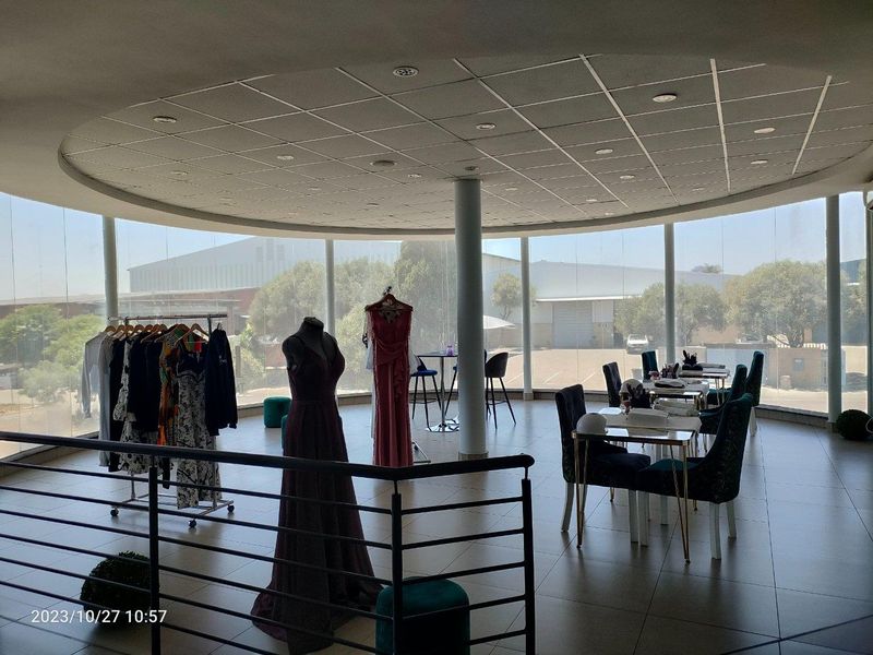 936m2 warehouse  - FOR SALE - Photo 5