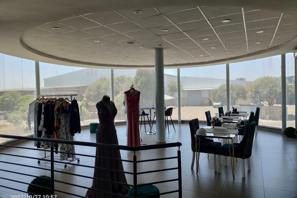 936m2 warehouse  - FOR SALE - Photo 5