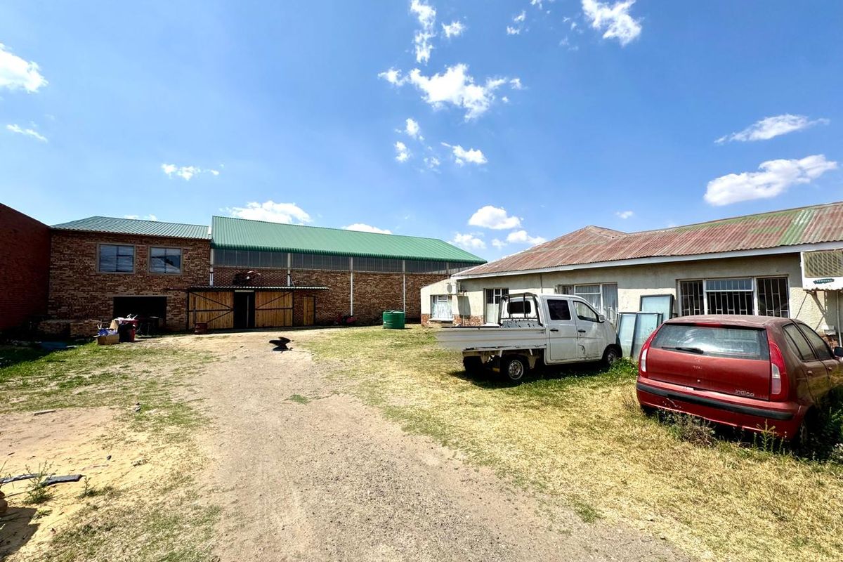 Industrial/Commercial Property for Sale – Trichardt - Photo 2