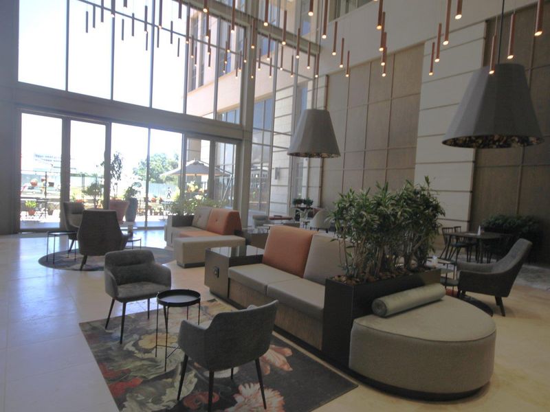 Office space to let in Rosebank - Photo 4