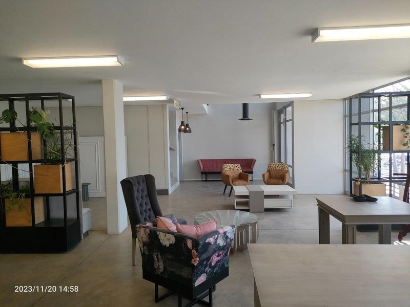 1287m2 warehouse -To Let - Photo 8