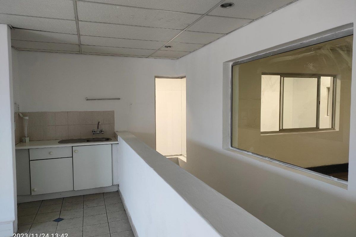 Upmarket 360m2 Mini warehouse - TO LET in NORTHLANDS BUSINESS PARK - Photo 3