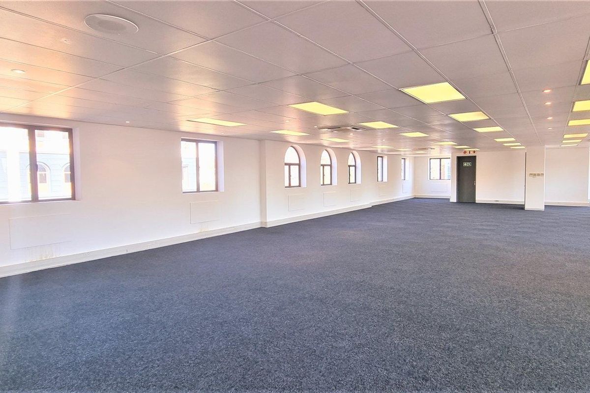 Office space to let on the first floor of 5 Mellis Road in Rivonia - Photo 4