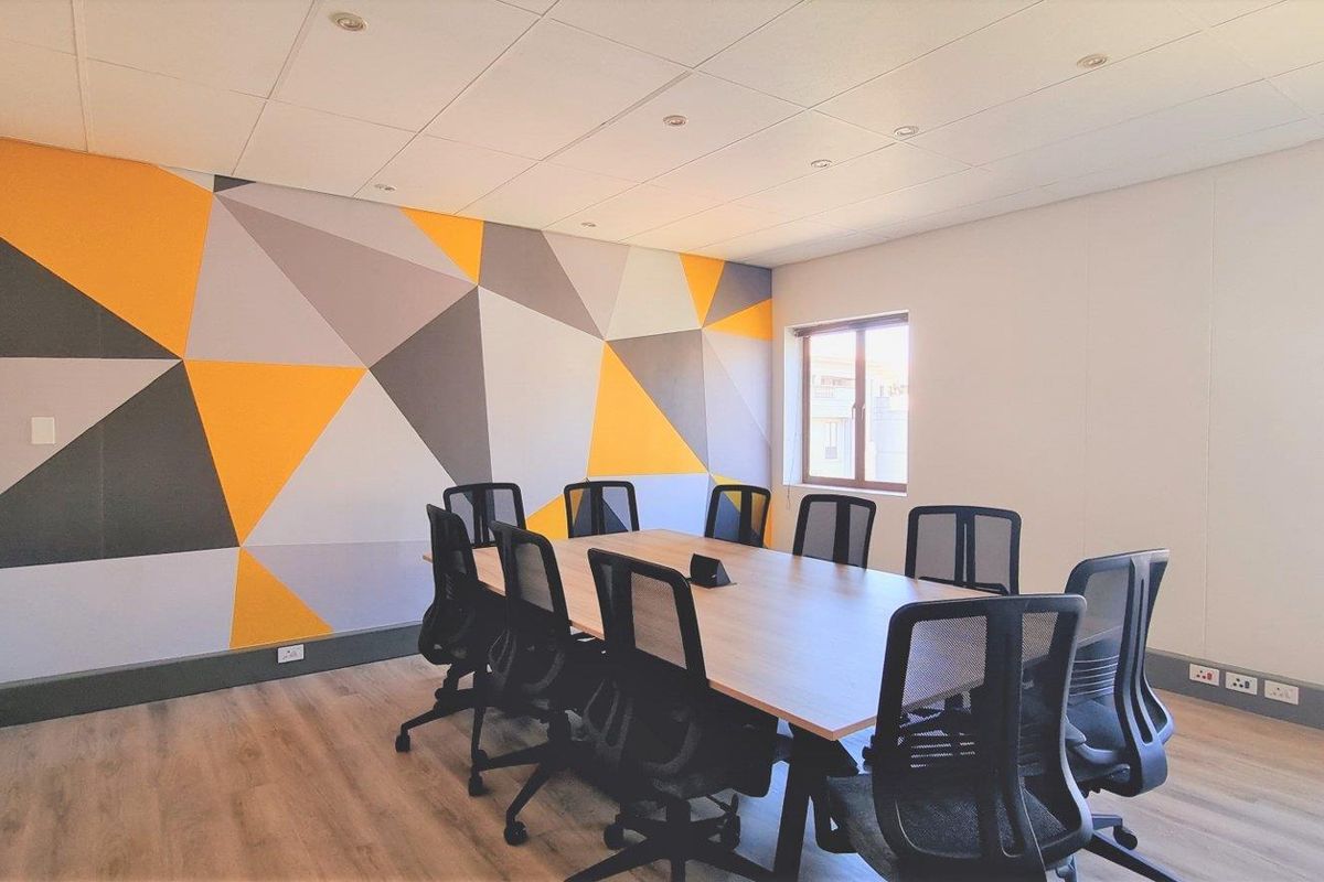 Office space available to let in 5 Mellis Road - Photo 4