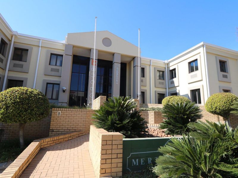 Freestanding Building to let in Rivonia - Photo 10