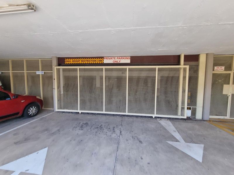 Freestanding Building to let in Rivonia - Photo 6