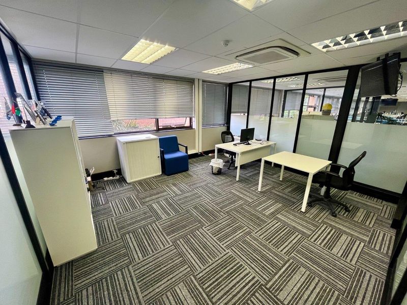 Commercial office space for sale in Houghton - Photo 4