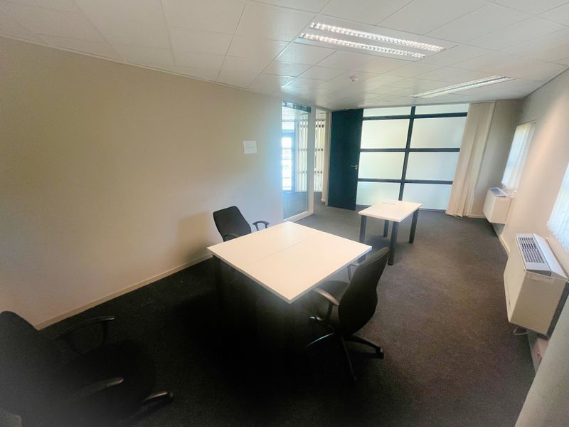 Commercial office space to et - Photo 4