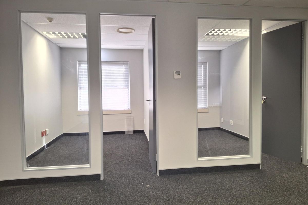 REVAMPED OFFICE PARK WITH BACK UP POWER & 24/7 SECURITY - RENT DIRECTLY FROM THE LANDLORD! - Photo 2