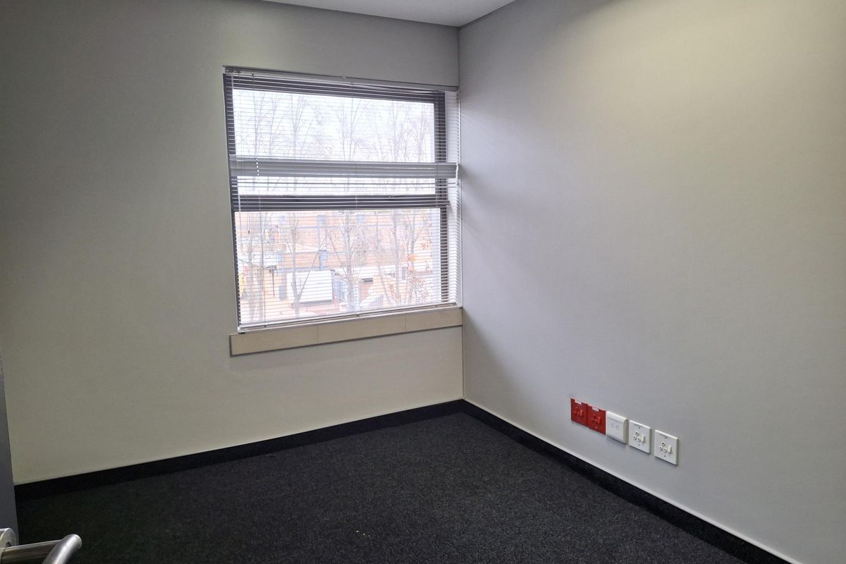 REVAMPED OFFICE PARK WITH BACK UP POWER & 24/7 SECURITY - RENT DIRECTLY FROM THE LANDLORD! - Photo 5
