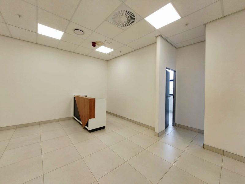 MEDICAL SUITES TO LET IN BALLITO CENTRAL - Photo 8