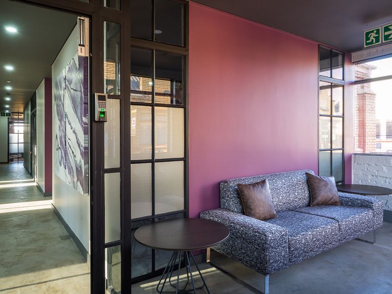 Office Suites Available with 24-hour access – Faerie Glen! - Photo 8