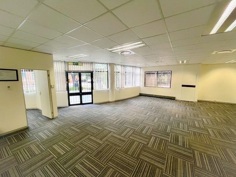 Office space to let - Photo 2