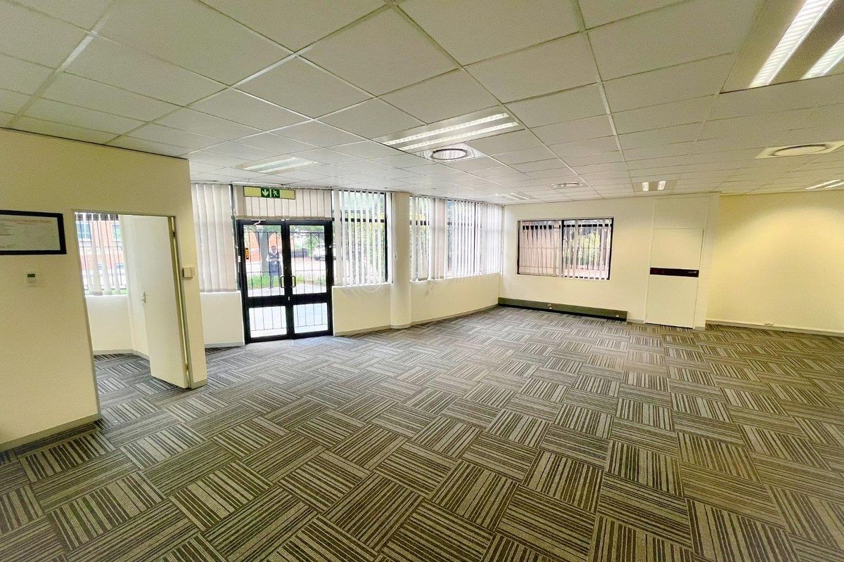 Office space to let - Photo 2