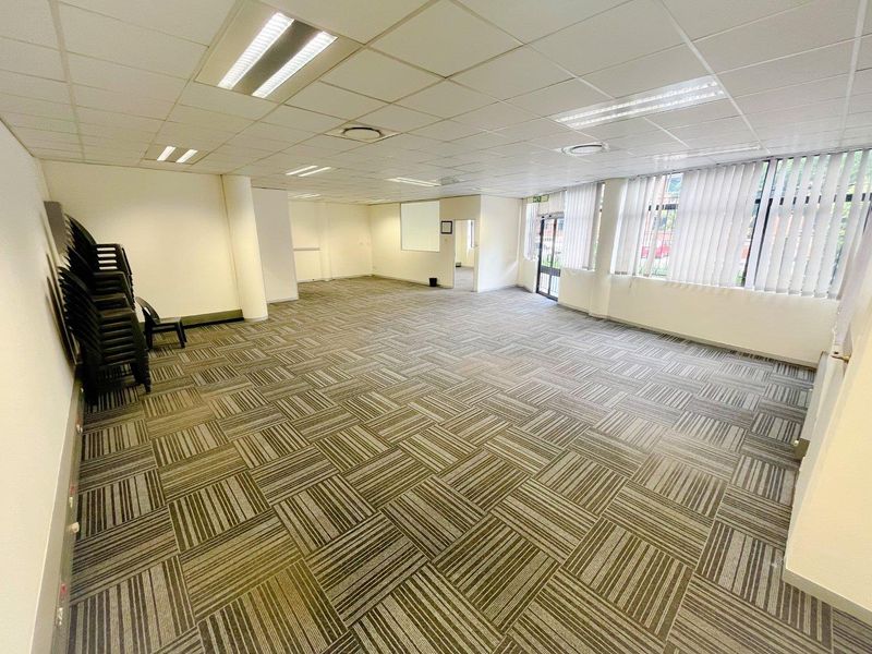 Office space to let - Photo 7