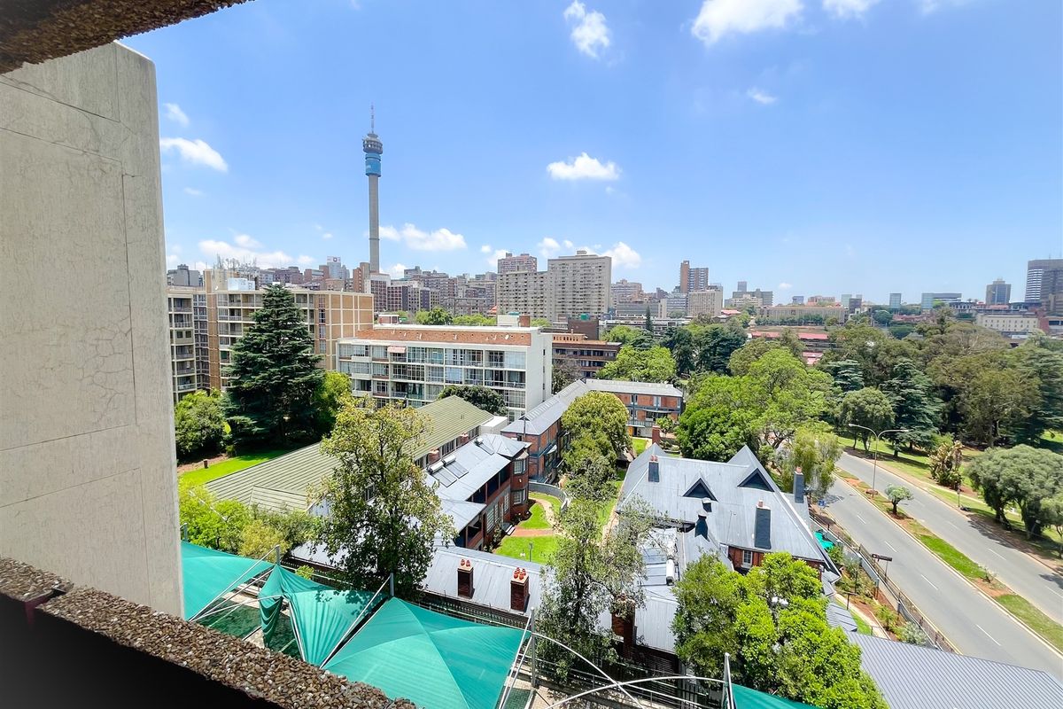 Commercial office space/building to rent - Photo 4