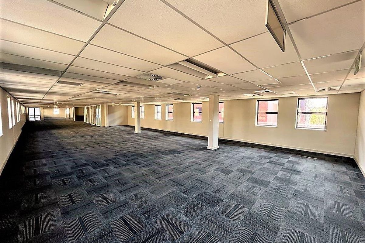 Commercial office space to let in Waverley - Photo 5