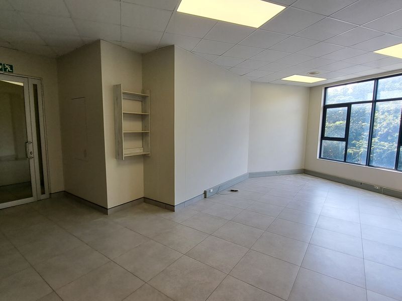 45.18m2 First Floor Office at Mzingazi Golf Estate - Photo 3