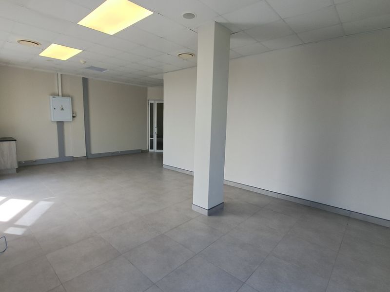 Well Located 51.55m2 Office to Let at Mzingazi Office Park - Photo 4