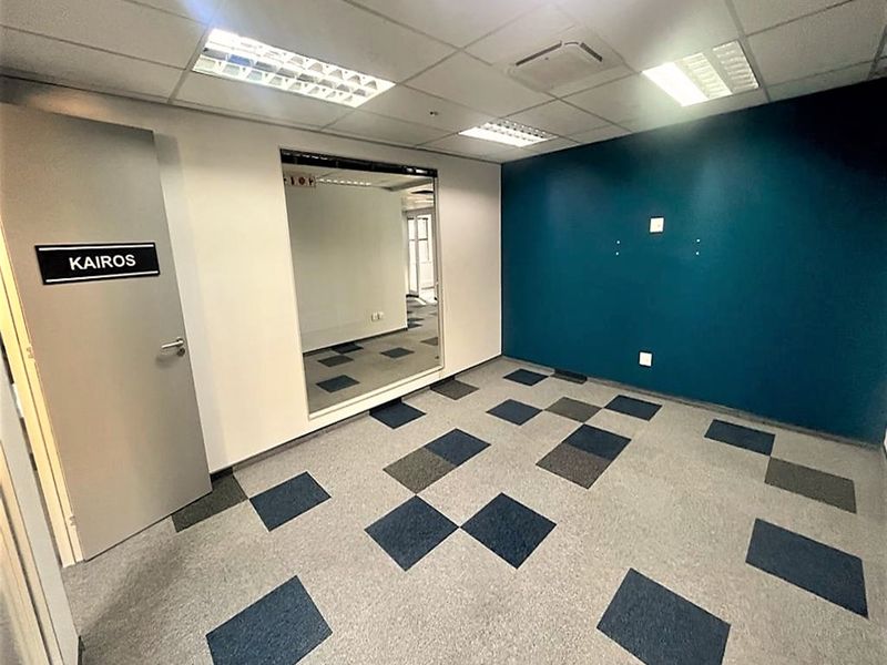Office space to let - Photo 7