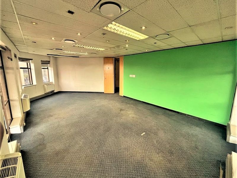 Office space to let - Photo 7