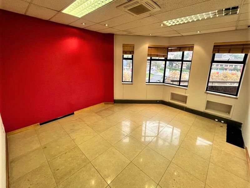 Office space to let - Photo 4