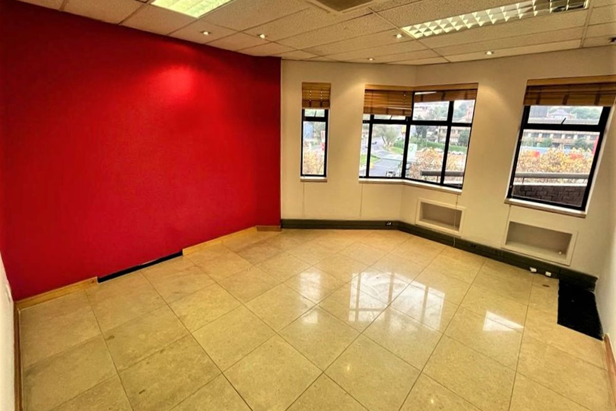Office space to let - Photo 4
