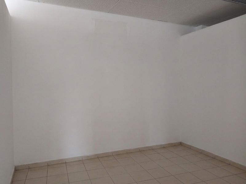 77 sqm Office Space To Let – Empangeni Central - Photo 3