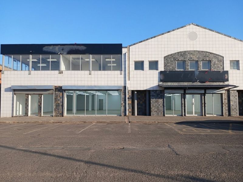 1700 sqm Commercial Property To Let – Richards Bay Central - Photo 1