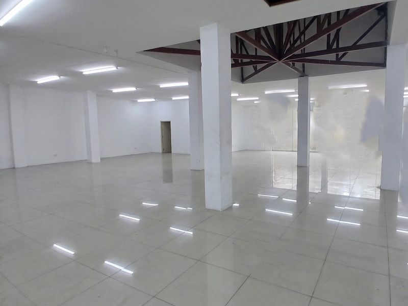 1700 sqm Commercial Property To Let – Richards Bay Central - Photo 5
